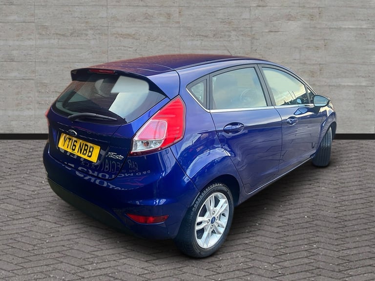 6 MONTHS WARRANTY, DRIVES NICE AND COMRORTABLE 