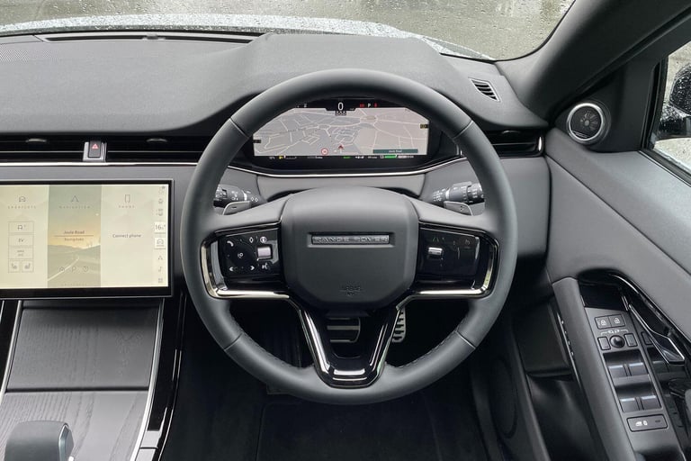 2025 Land Rover Range Rover Evoque 1.5 P270e Dynamic SE 5dr Auto ESTATE PETROL/ELECTRIC Automatic