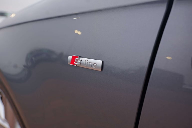 2014 Audi A4 2.0 A4 S Line TDI 4dr Saloon Diesel Manual