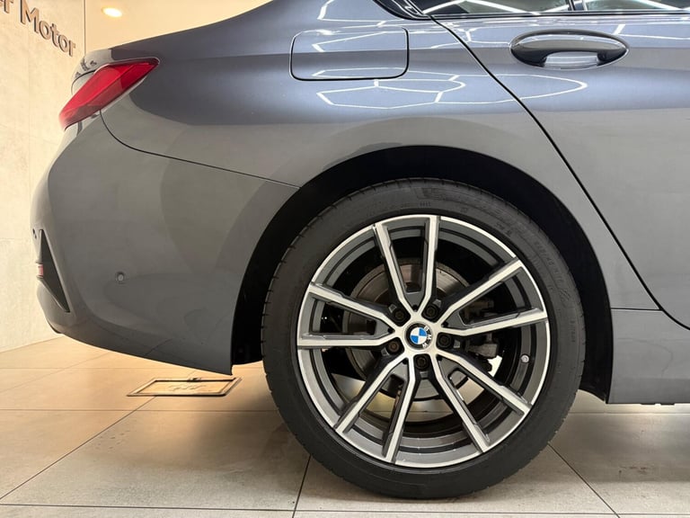 2019 BMW 3 Series 2.0 320i Sport Auto Euro 6 (s/s) 4dr SALOON Petrol Automatic