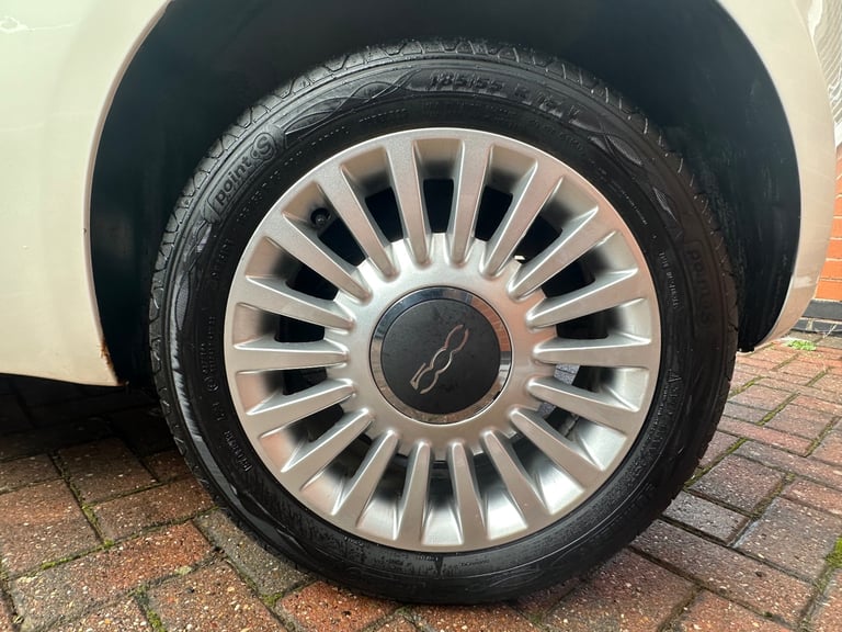Low Miles! Fiat, 500, Hatchback, 2011, Manual, 1242 (cc), 3 doors