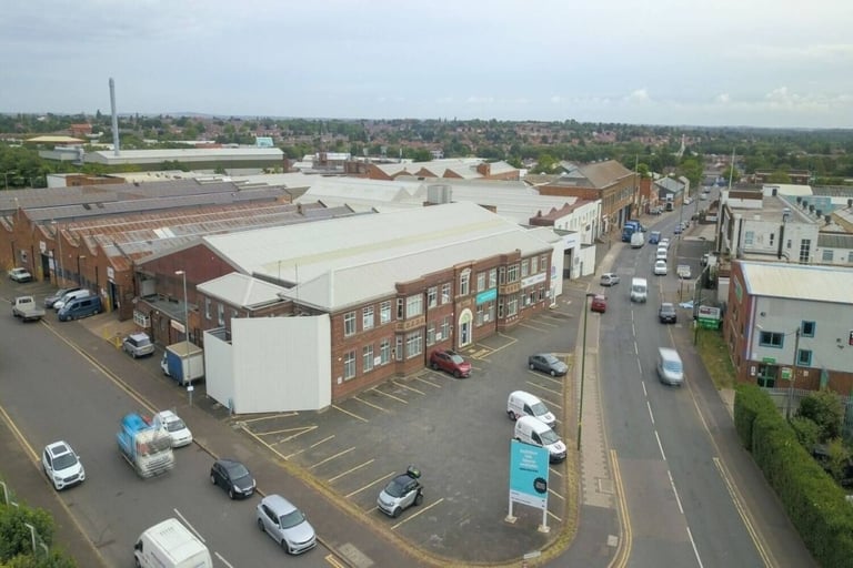 Office space, workshops, industrial units in Tyesley. No Agency fee!