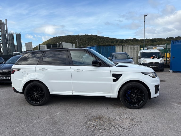 2013 Land Rover Range Rover Sport 3.0 TDV6 SE  - SVR REP - Excellent condition - Low Miles  ESTAT...