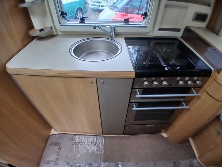 Swift Kon-Tiki 665 S Motorhome
