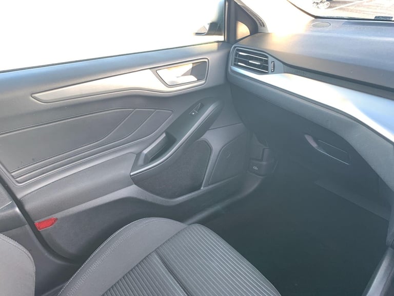 2022 Ford Focus 1.0T EcoBoost MHEV Titanium Euro 6 (s/s) 5dr HATCHBACK Petrol/Electric Hybrid Manual