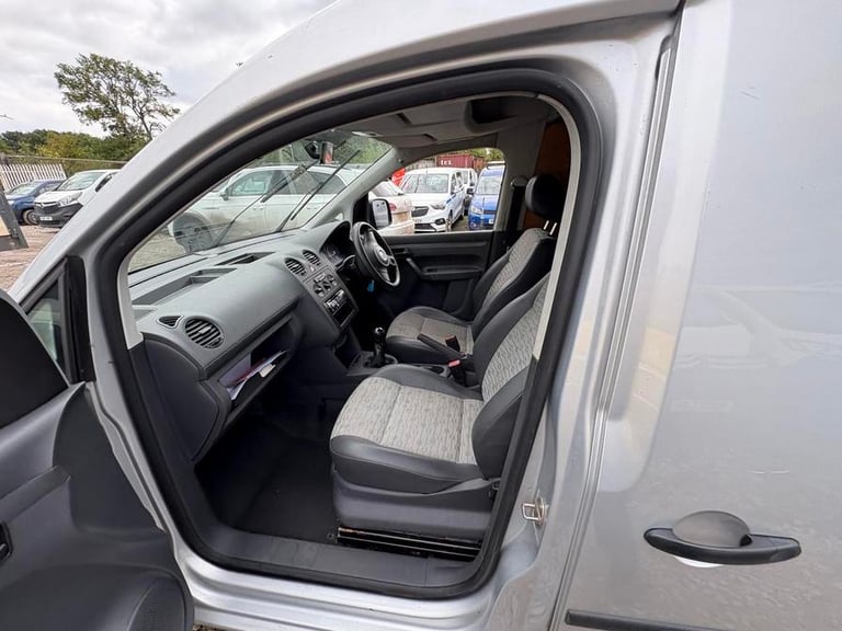 2012 Volkswagen Caddy Caddy C20 TDI 102 Panel Van DIESEL Manual