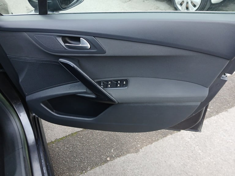 2011 Peugeot 508 2.0 HDi 163 Allure 5dr ESTATE Diesel Manual