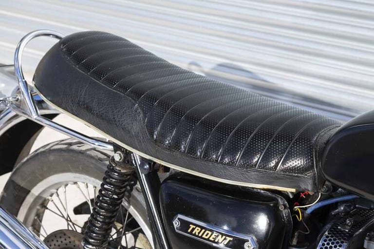 1976 Triumph T160 TRIDENT T160 PETROL Manual