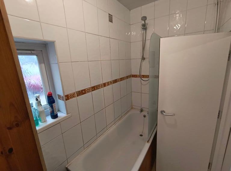 Room to rent in shared house - bills included