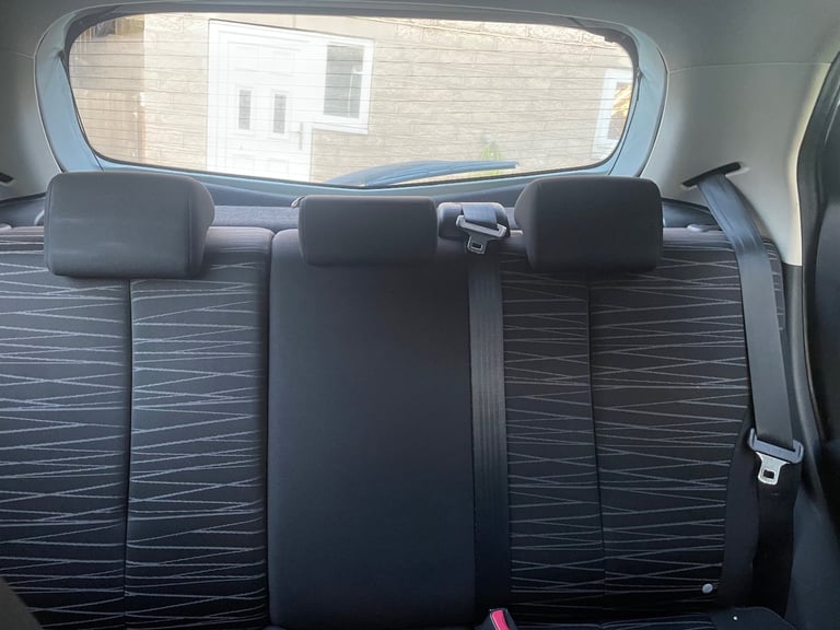 Mazda, 2, Hatchback, 2010, Manual, 1349 (cc),5 doors - Image 17