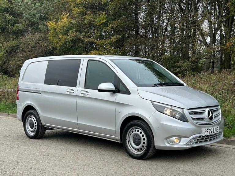 2022 Mercedes-Benz Vito 114CDI Progressive Crew Van 9G-Tronic PANEL VAN Diesel Manual