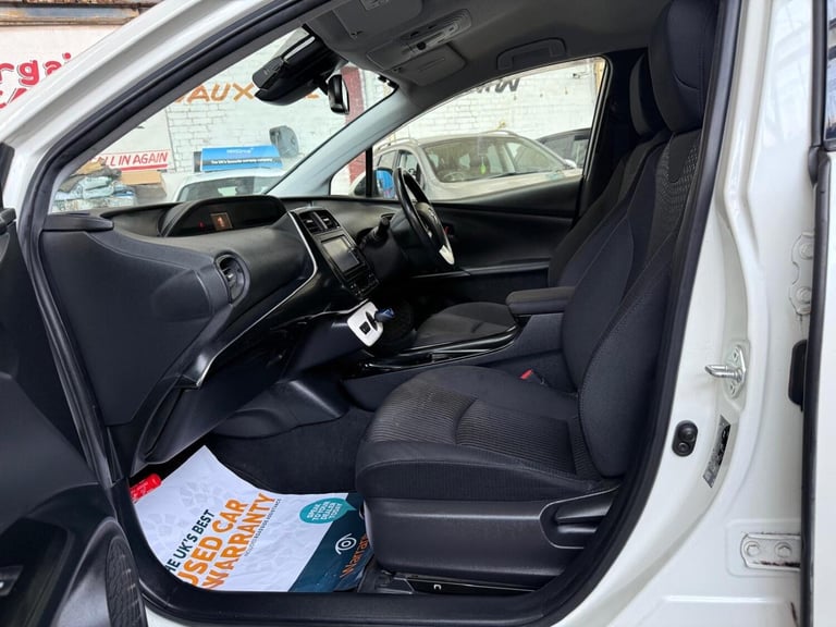 TOYOTA PRIUS 1.8 VVT-h Business Edition 1970