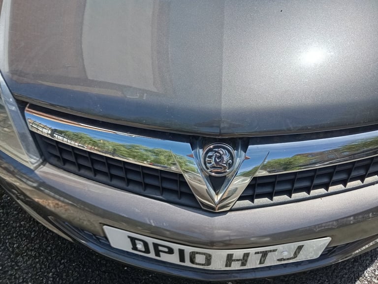 Vauxhall, ASTRA, Hatchback, 2010 .Manual, 1598 (cc), 3 doors . Spares or Repairs. 
