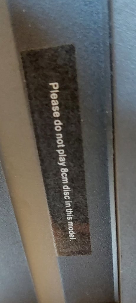 AVTEX 24 INCH DIGITAL LED TV/DVD MODEL L249DRS PRO AND AVTEX  CASE SUITABLE FOR CARAVAN/MOTORHOME 