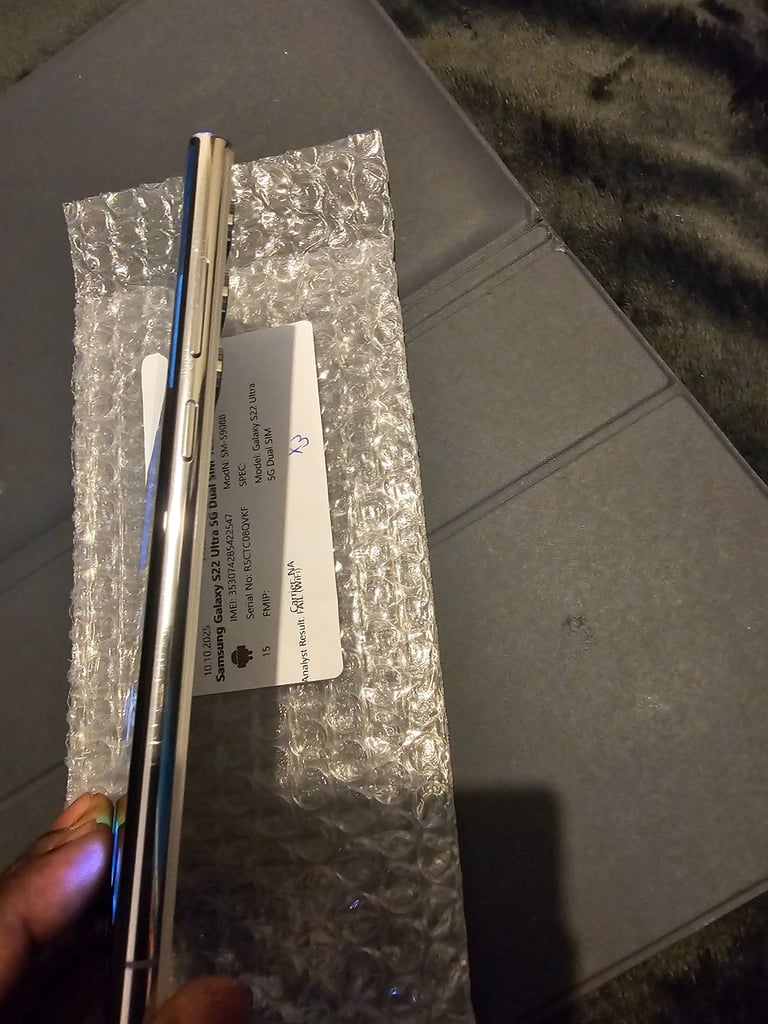 Samsung s22 ultra 5g 128gb dual sim unlocked £230