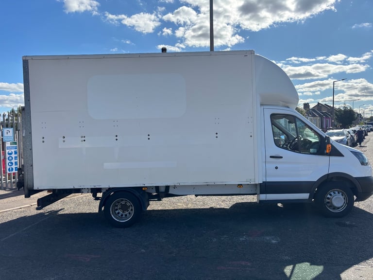 Ford transit Luton box van 2018 no vat £8250