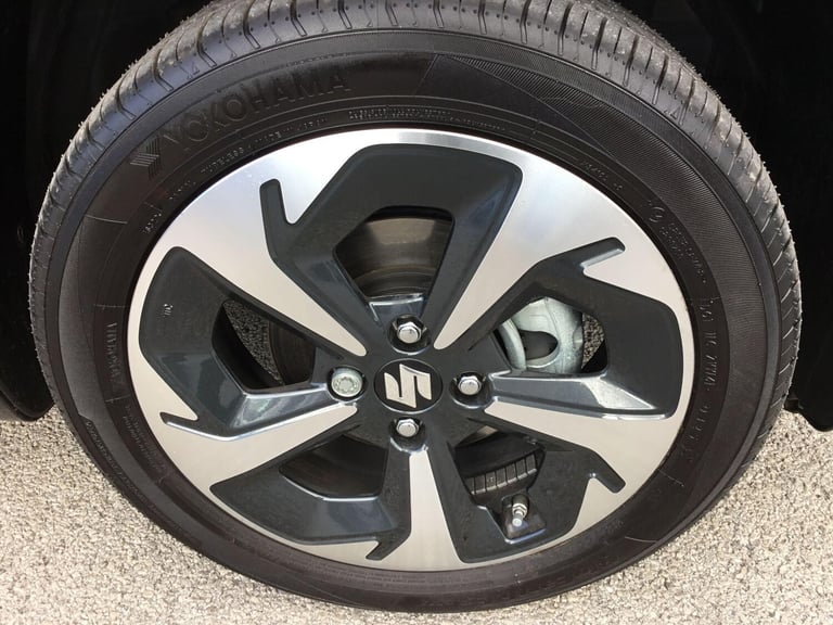 Suzuki Swift 1.2 MHEV Ultra Hatchback 5dr Petrol Hybrid Manual ALLGRIP Euro 6 (s/s) (82 Petrol/E...