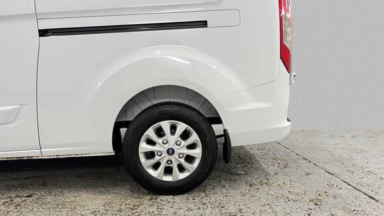 2023 Ford Transit Custom 2.0 EcoBlue 130ps Low Roof Limited Van Van Diesel Manual
