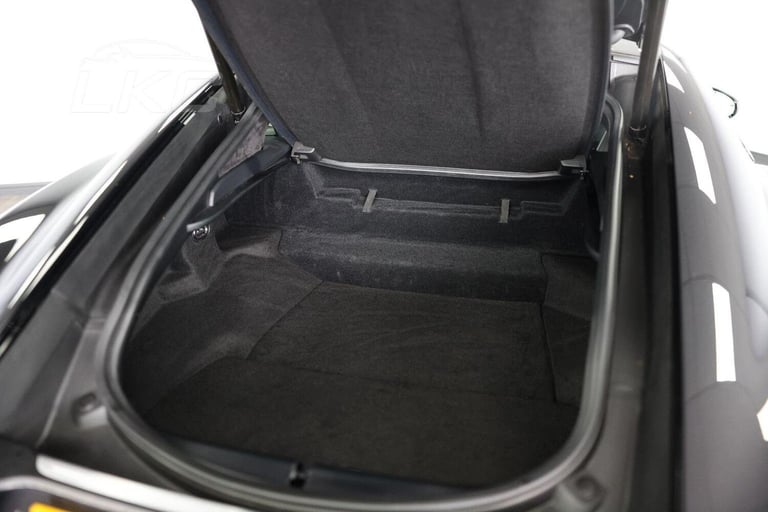 JAGUAR F-TYPE 5.0 V8 R-Dynamic Black Auto Euro 6 (s/s) 2dr 2023