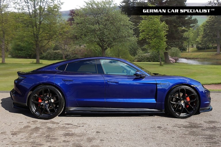 2021 Porsche Taycan 4S ** STUNNING COLOUR COMBINATION ** Saloon Electric Automatic