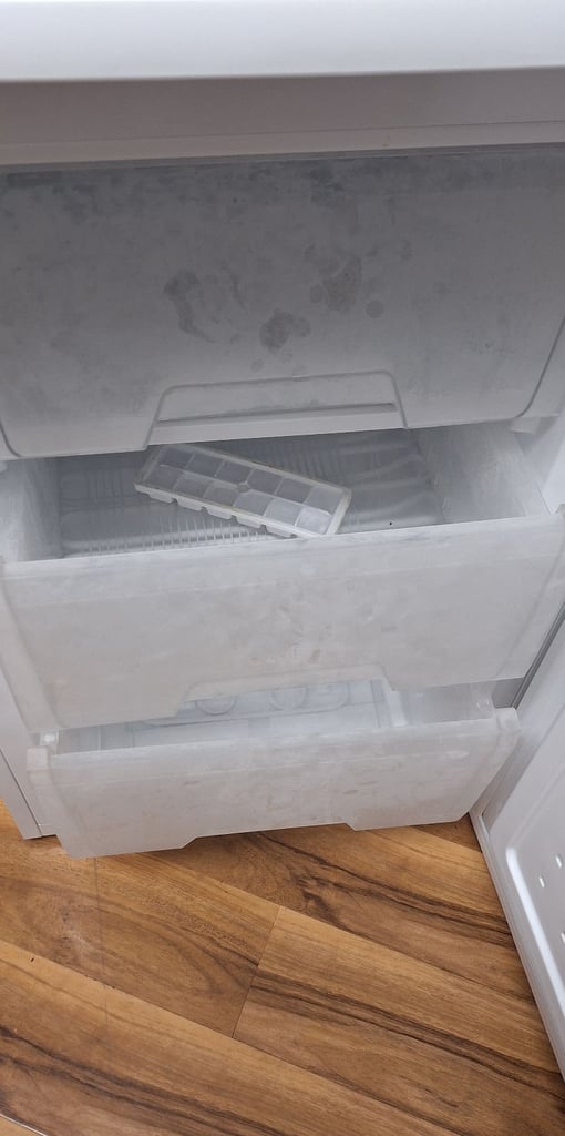 In very good condition Bush under counter freezer 