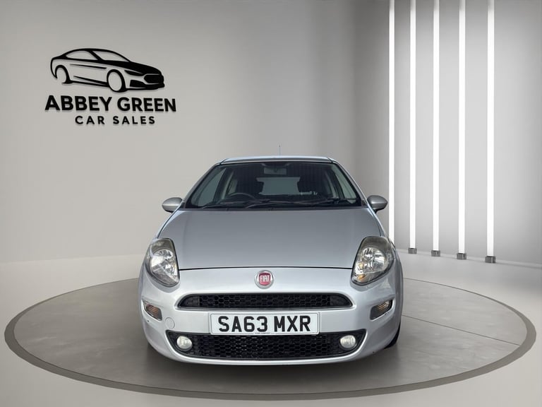 2013 Fiat Punto 1.4 Easy 3dr HATCHBACK Petrol Manual