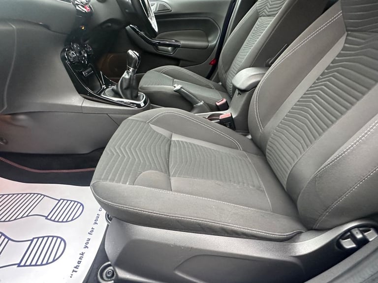 2014 Ford Fiesta 1.0T ECOBOOST TITANIUM 5dr (s/s)  WITH SERVICE HISTORY  Hatchback Petrol Manual