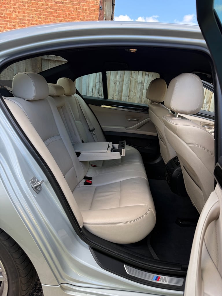 BMW, 5 SERIES, Saloon, 2014, Semi-Auto, 1995 (cc), 4 doors