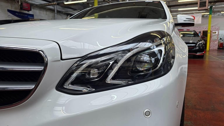  Mercedes-Benz E-Class 3.5 AUTO AMG LINE E350 AVANTGARDE Petrol Automatic