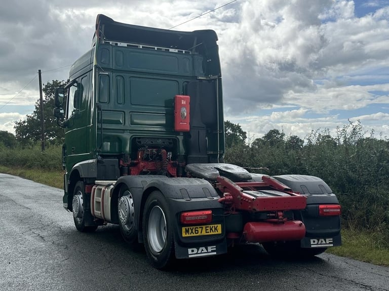 DAF TRUCKS XF105 460 6 X 2 Tractor Unit
