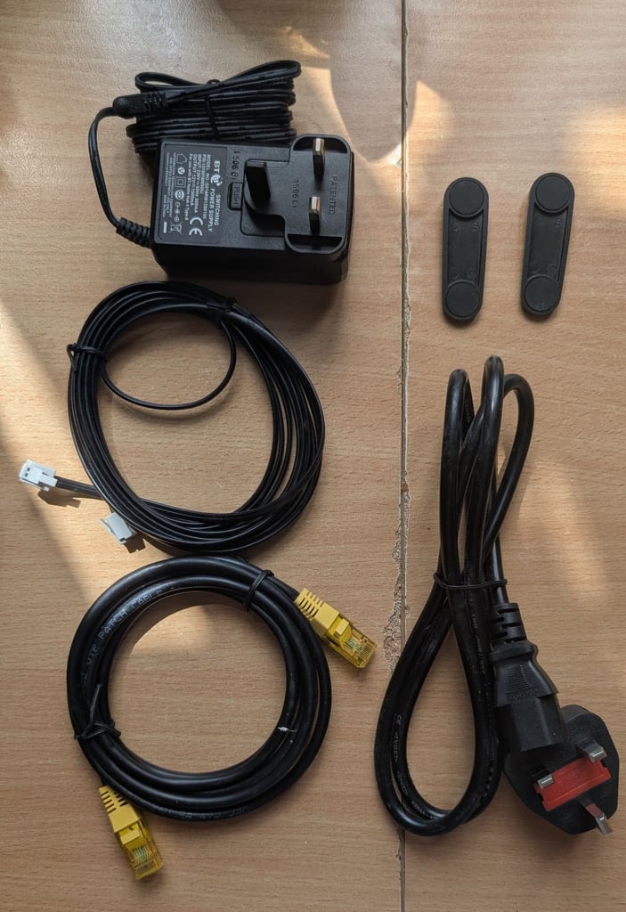 NEW BTHUB4 BT Home Smart Hub WiFi Box 4.0 TYPE B bundled with BT power supply