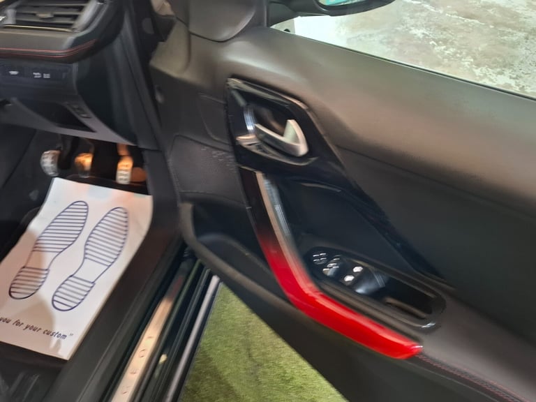 2014 Peugeot 208 1.6 THP GTi 3dr HATCHBACK Petrol Manual