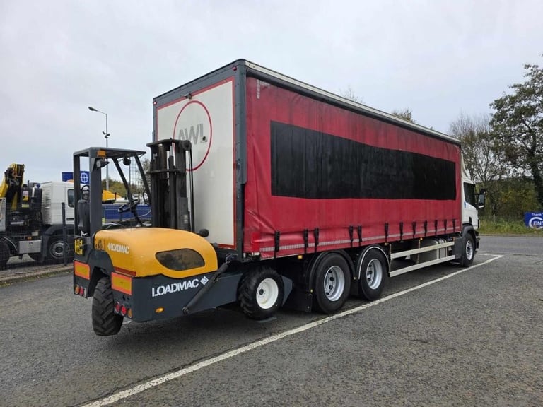 2016 Scania P320 Curtainsider