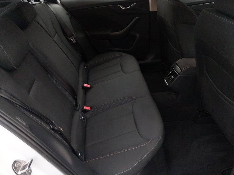 2023 Skoda Kamiq 1.0 TSI 110 SE 5dr HATCHBACK Petrol Manual