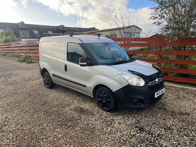 Vauxhall combo 1.6 diesel silver