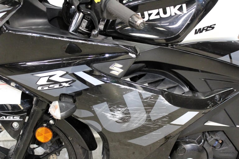 2018 18 SUZUKI GSXR 125 ABS GSX-R125 LEARNER LEGAL TRADE SALE BLACK 41K NEW MOT