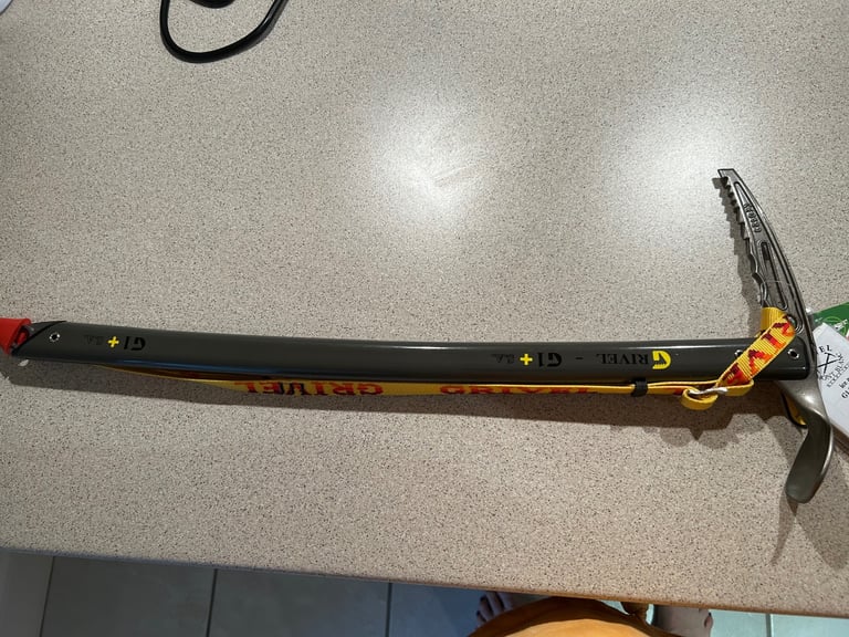58cm Grivel G-1 SA ice axe
