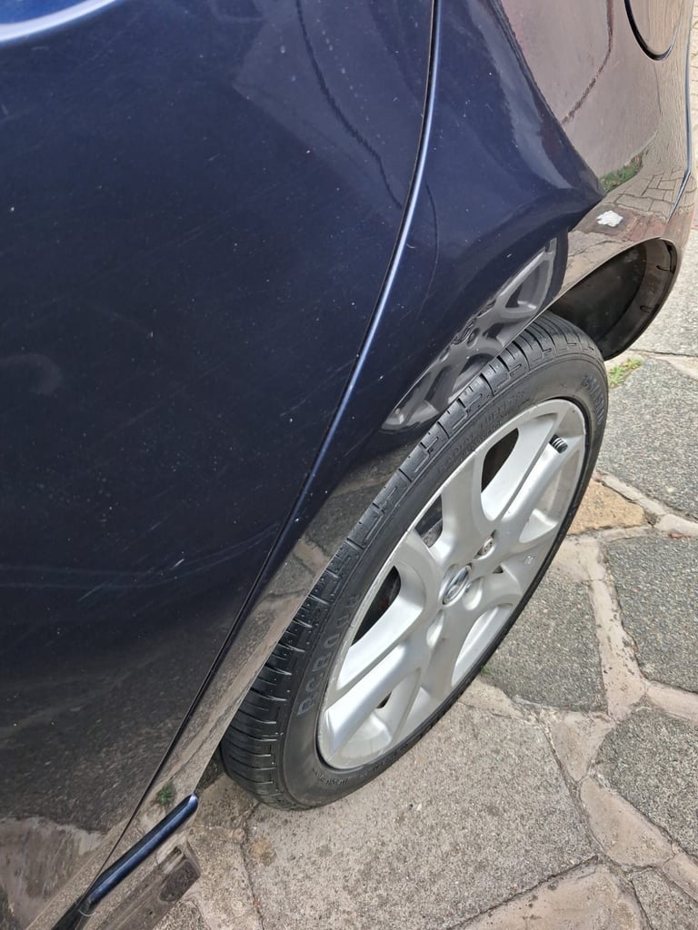Mazda, 2, Hatchback, 2013, Manual, 1349 (cc), 5 doors