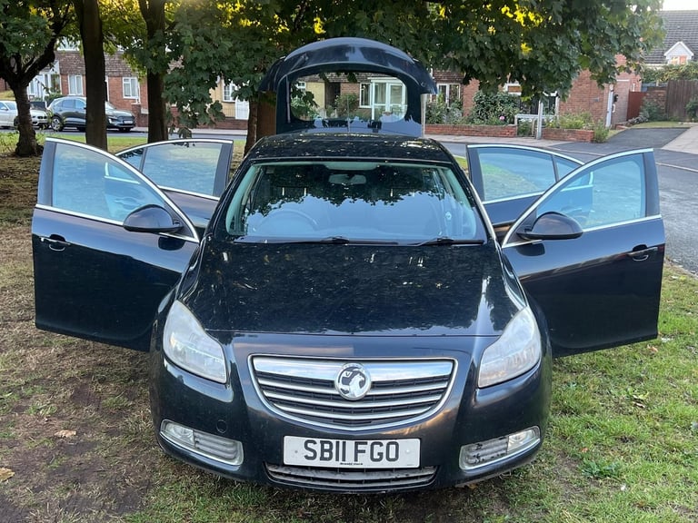 2011 Vauxhall Insignia 1.8i 16V SRi 5dr HATCHBACK Petrol Manual