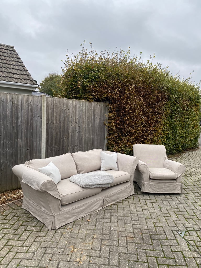 Multiyork Sofa and Armchair.