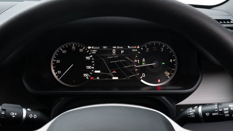 2023 Land Rover Defender (23 Reg) 90 3.0 D250 Hard Top Commercial (No VAT) Panel Van Diesel Autom...