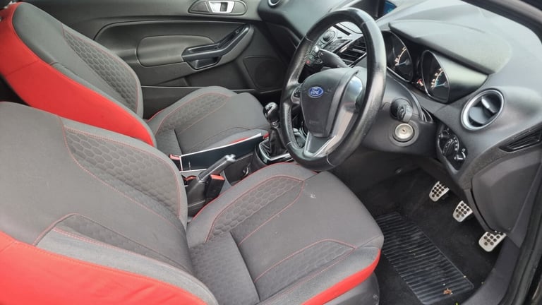 2013 Ford Fiesta 1.0 EcoBoost 125 Zetec S 3dr HATCHBACK Petrol Manual