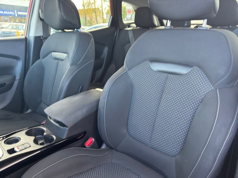2018 Renault Kadjar 1.3 TCe Dynamique Nav SUV 5dr Petrol Manual Euro 6 (s/s) (140 ps) HATCHBACK P...
