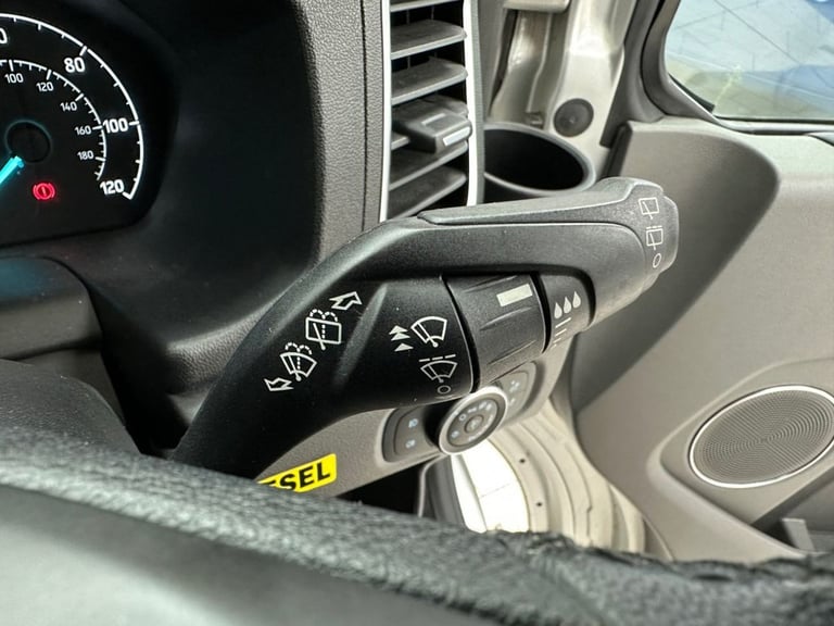 2020 Ford Tourneo Custom 2.0 EcoBlue 130ps L/R 8 Seater Titanium Auto MPV DIESEL Automatic