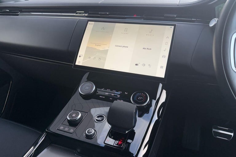 2023 Land Rover Range Rover Sport 3.0 P440e 38.2kWh Dynamic SE SUV 5dr Petrol Plug-in Hybrid Auto...