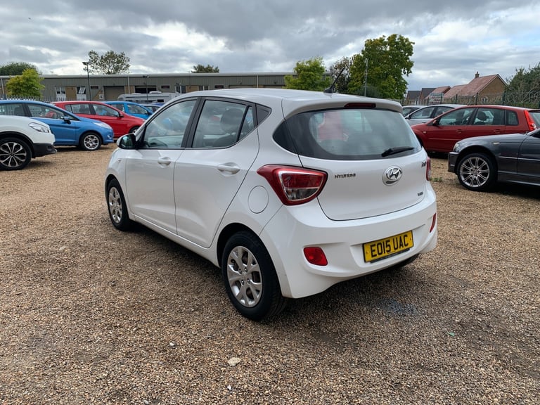 2015 Hyundai i10 1.2 SE 5dr HATCHBACK Petrol Manual