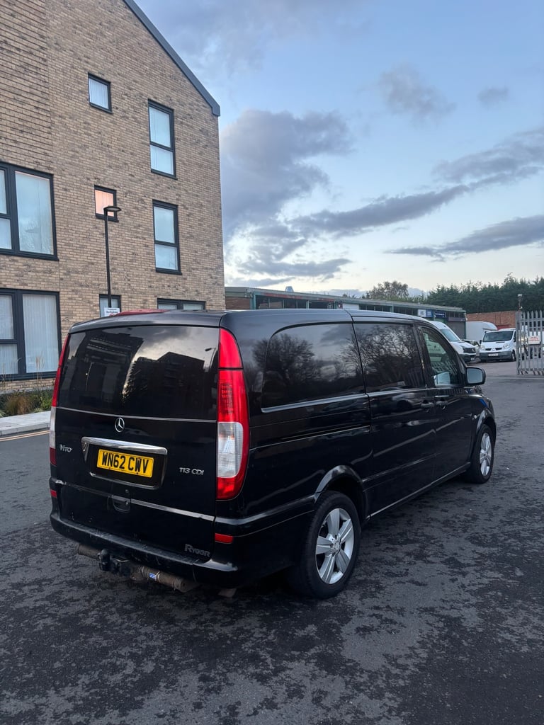 Mercedes Benz Vito 113 2.1 CDI Long panel van