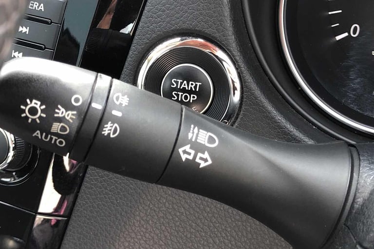 2021 Nissan Qashqai 1.3 DiG-T 160 [157] N-Connecta 5dr DCT Glass Roof HATCHBACK Petrol Automatic