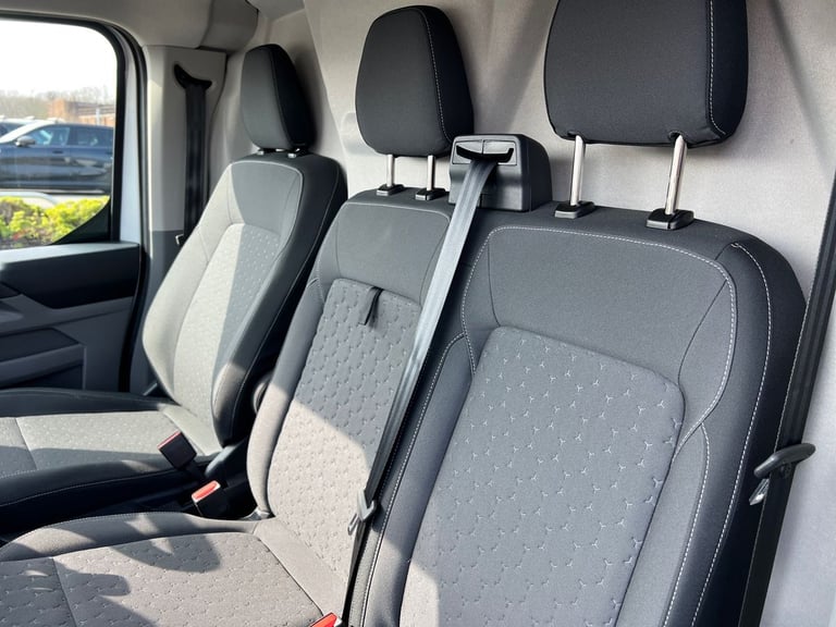 2024 Ford Transit Custom 2.0 EcoBlue 136ps H1 Van Limited PANEL VAN DIESEL Manual