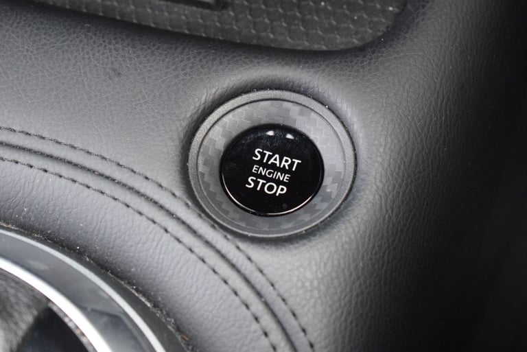 2025 Nissan Juke 1.0 DIG-T N-Connecta SUV 5dr Petrol DCT Auto Euro 6 (s/s) (114 ps) HATCHBACK Pet...